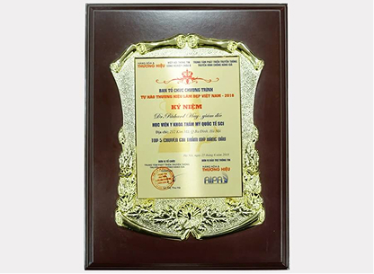 Chứng chỉ y khoa 11