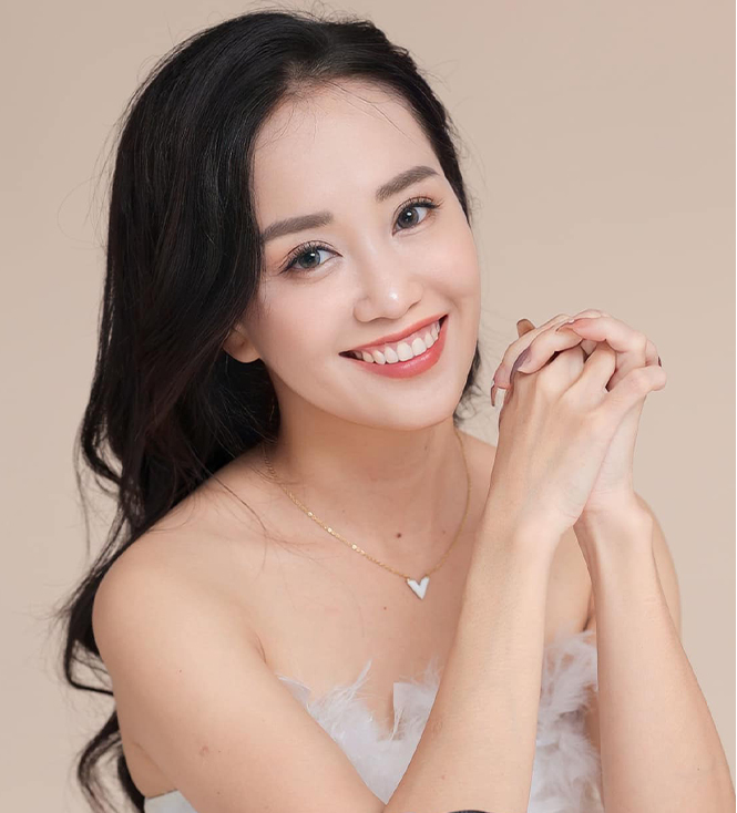 Trẻ hóa da khiến làn da của Ngọc Thúy sáng khỏe, căng mịn