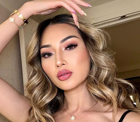 Đường nét hài hòa mềm mại với nâng mũi 6D