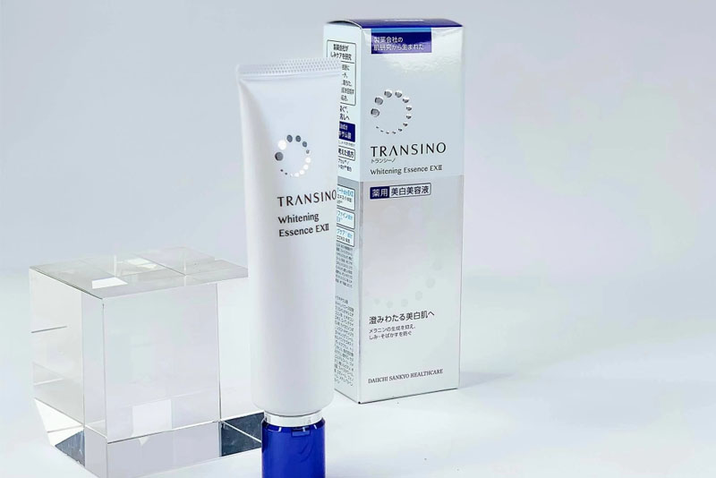 Transino Whitening Essence là kem trị tàn nhang hiệu quả của Nhật