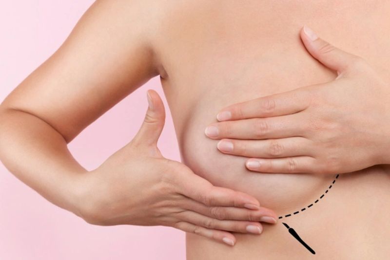 Massage ngực giúp ngực nhỏ lại