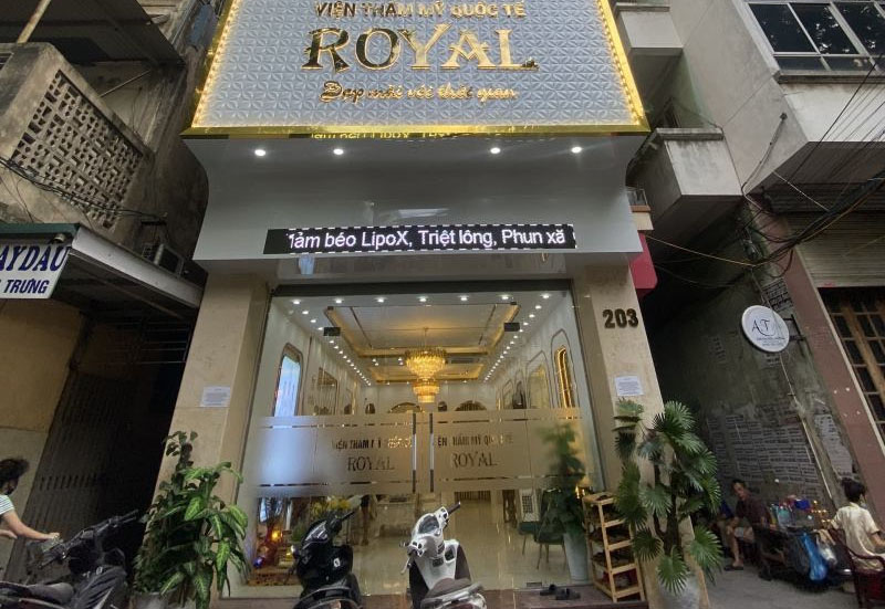 Royal Spa có dịch vụ chăm sóc da chuyên sâu