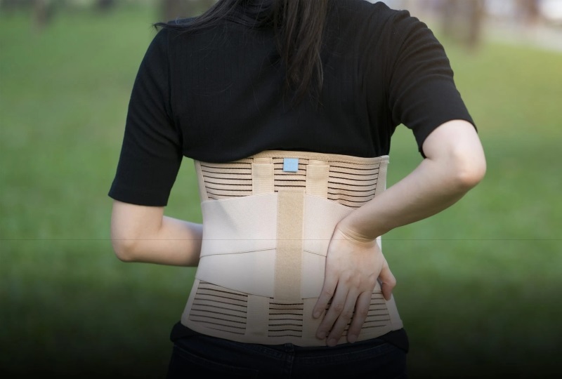 Với một số hoạt động thể chất cần nhiều sức lực, sử dụng đai nịt bụng có thể tác động đến cột sống