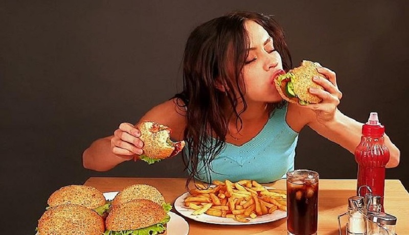 Ăn uống không lành mạnh, nhiều tinh bột, đồ ăn nhanh