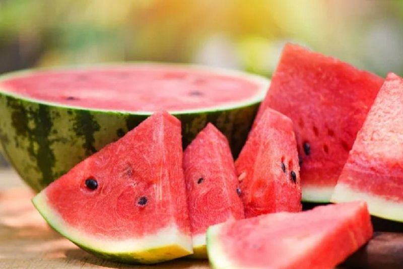 Ăn dưa hấu giúp giảm sưng, viêm sau phẫu thuật mũi