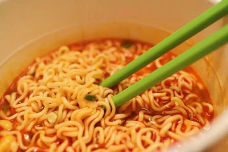 Mì tôm không có đủ dinh dưỡng