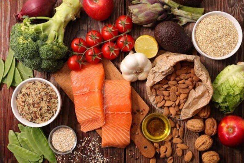 Ăn uống hợp lý sau khi cắt chỉ mũi