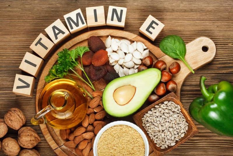 Sau nâng mũi nên ăn các thực phẩm chứa nhiều vitamin C, E, A và D