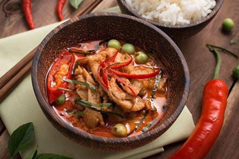 Hạn chế trứng trong thực đơn giúp mũi vào form ổn định, đẹp tự nhiên.