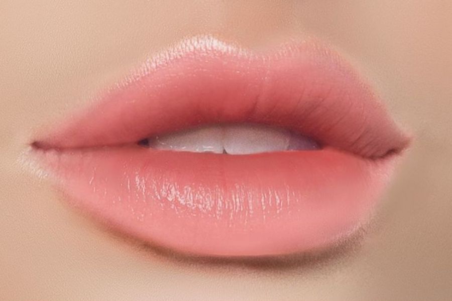 Màu nude giúp che khuyết điểm môi thâm