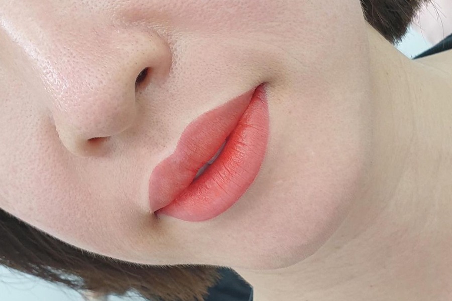 Lựa chọn địa chỉ thẩm mỹ uy tín sẽ giúp đôi môi lên màu đẹp tự nhiên