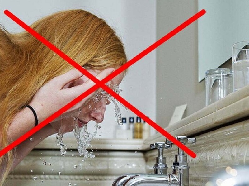 Tránh rửa mặt ngay sau khi đốt mụn thịt