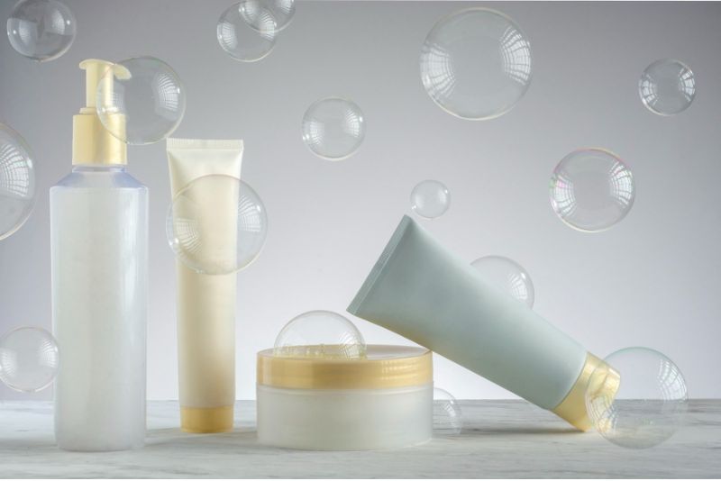 Axit salicylic giúp làm sạch sâu lỗ chân lông
