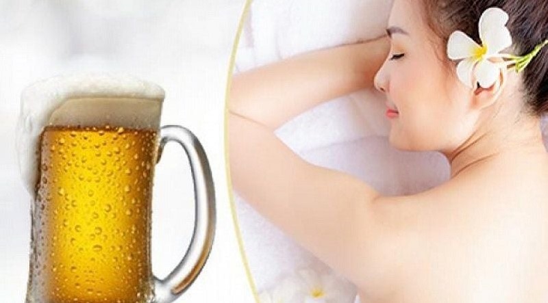 Tắm bia đúng cách sẽ giúp da sáng mịn hơn