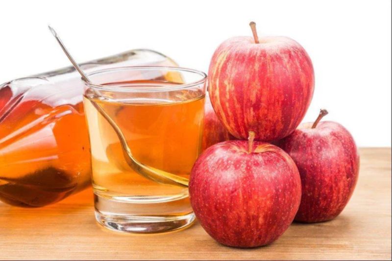 Cà chua giúp phục hồi, làm sáng và tái tạo da