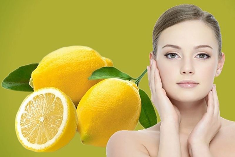 Chanh chứa hàm lượng vitamin C dồi dào cùng axit citric, có khả năng làm sáng da