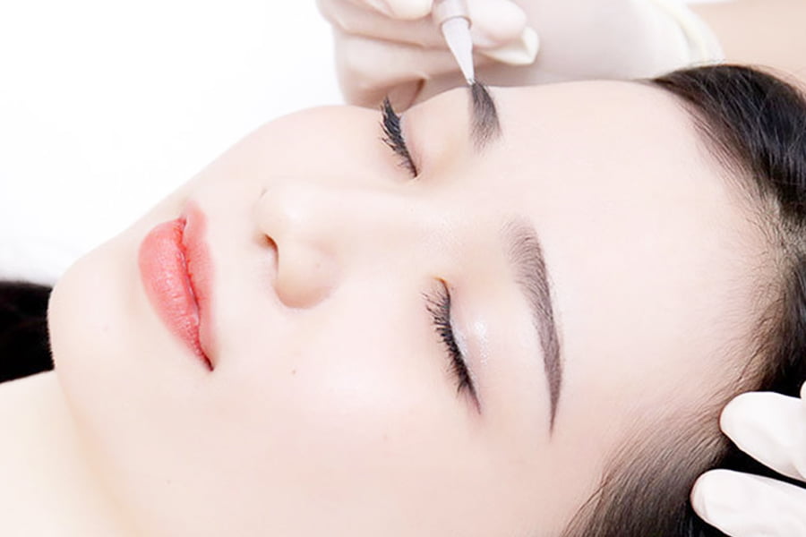 Lựa chọn địa chỉ thẩm mỹ uy tín để phun mày bút chì