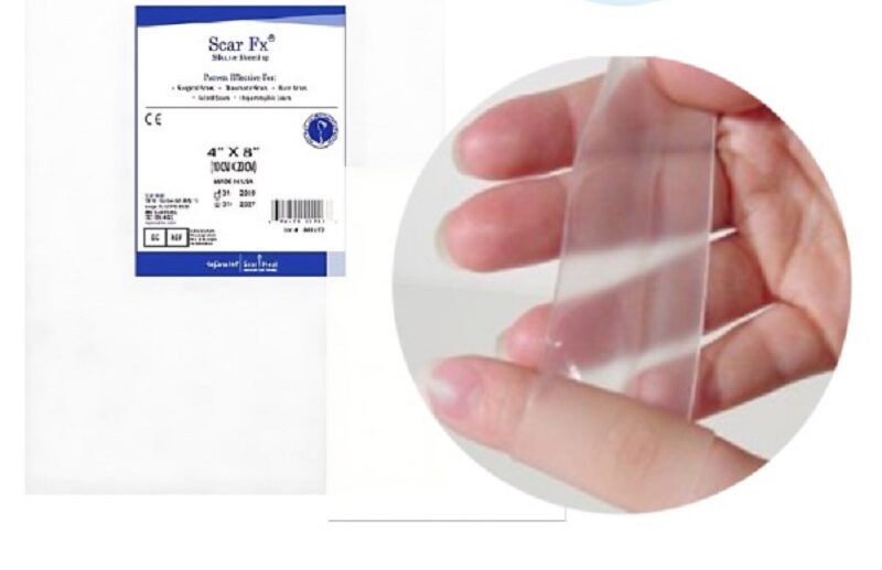 Dùng miếng dán trị sẹo ở cung mày
