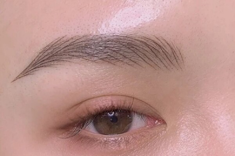 Khắc phục khuyết điểm lông mày thưa, nhạt màu