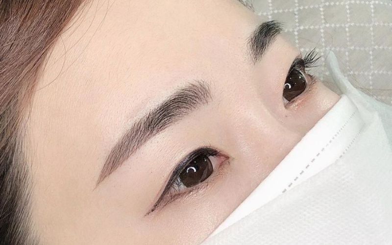Lựa chọn kiểu phun mí phù hợp với dáng mắt