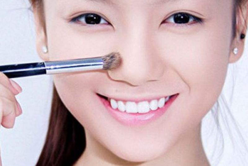 Có thể trang điểm nhẹ sau khi cắt chỉ nâng mũi