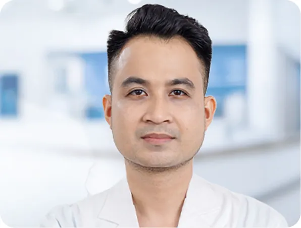 chân dung Bác sĩ Dương Việt Hùng