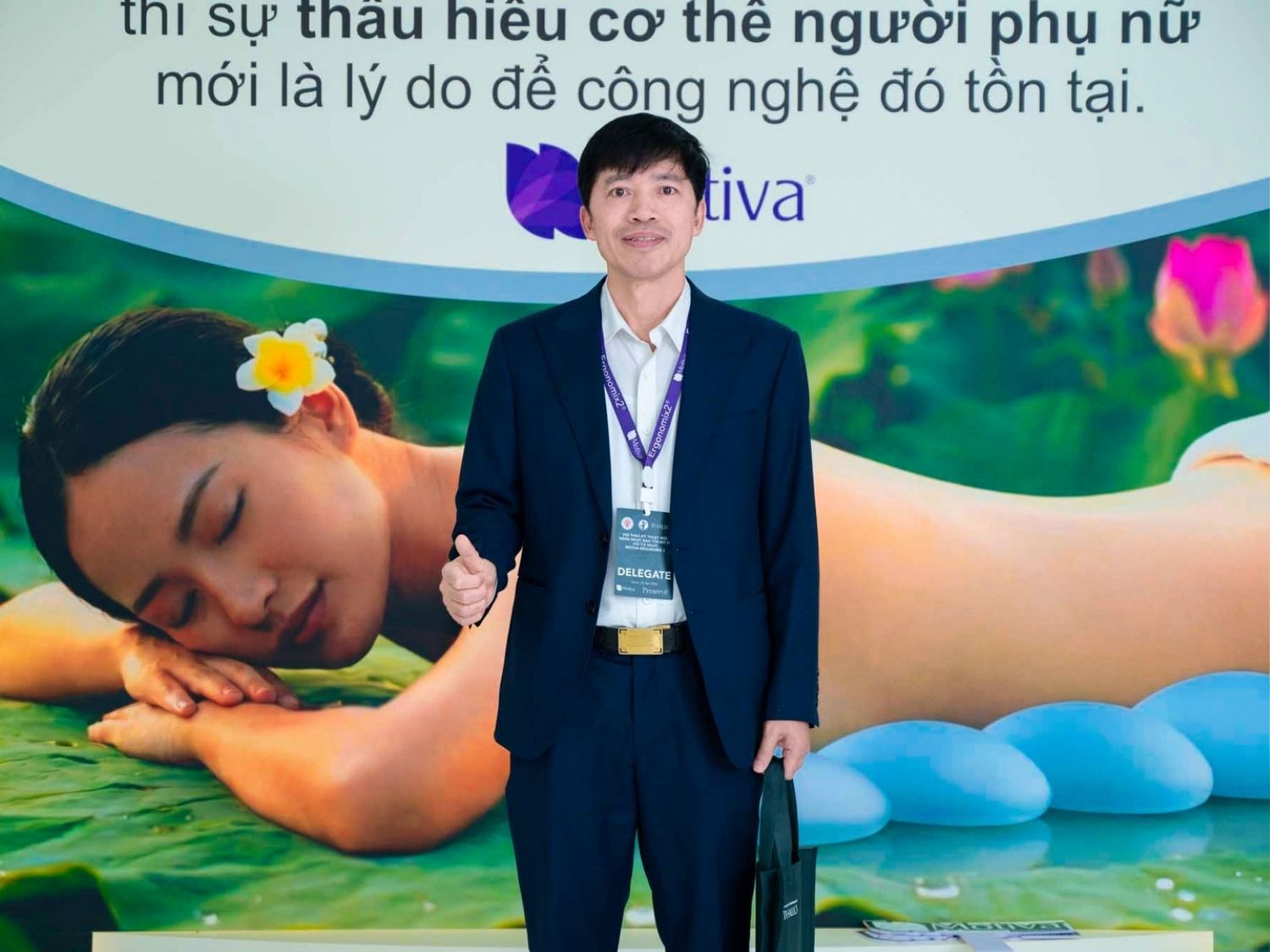 Bác sĩ Galvin Nguyễn – Giám đốc Chuyên môn kiêm Trưởng khoa Tạo hình Vóc dáng tham gia hội thảo