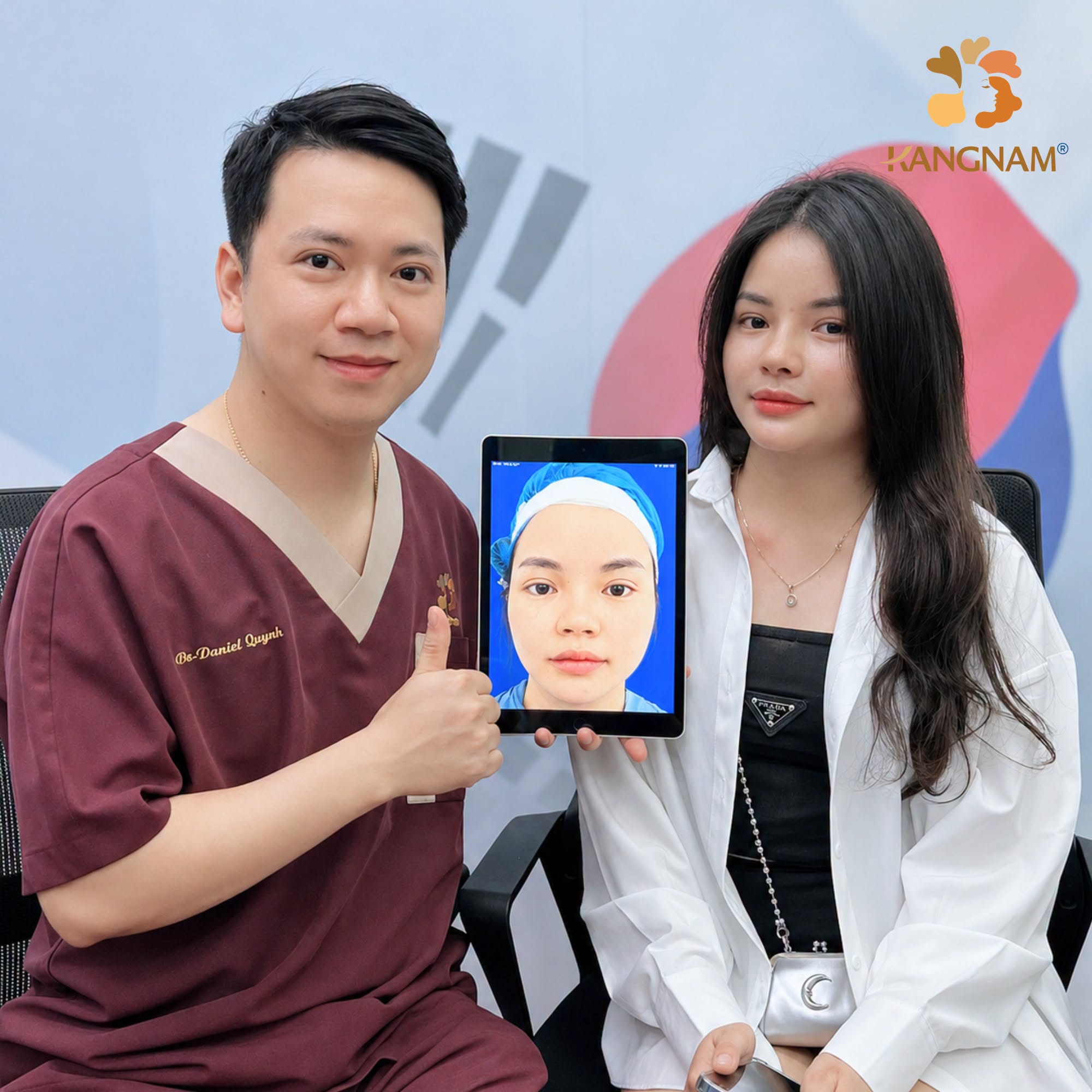Bác sĩ Daniel Nguyễn (Nguyễn Đức Quỳnh) và khách đến tái khám tại Kangnam sau nâng mũi