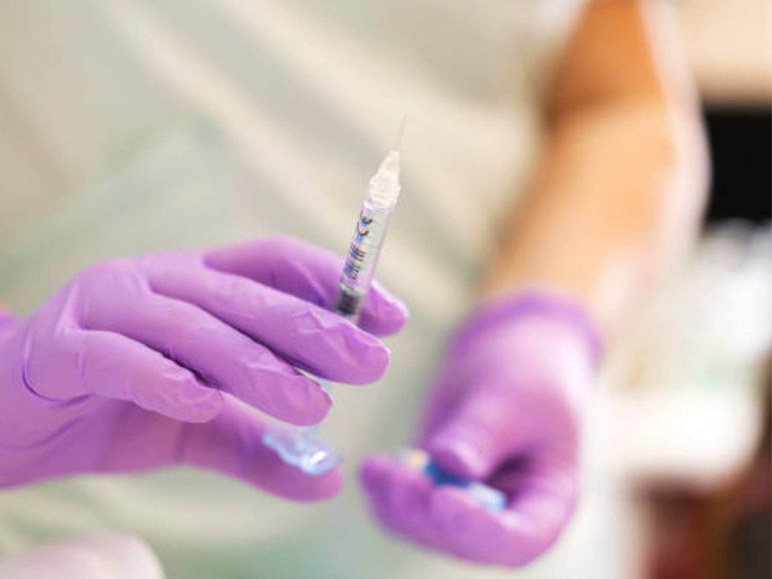 Chuyên môn và phạm vi hành nghề của người tiêm filler