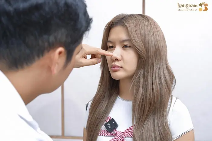 Nên nâng mũi nếu khuyết điểm mũi ảnh hưởng tới ngoại hình