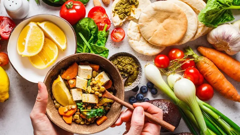 Bổ sung đầy đủ dưỡng chất để vết thương nhanh hồi phục