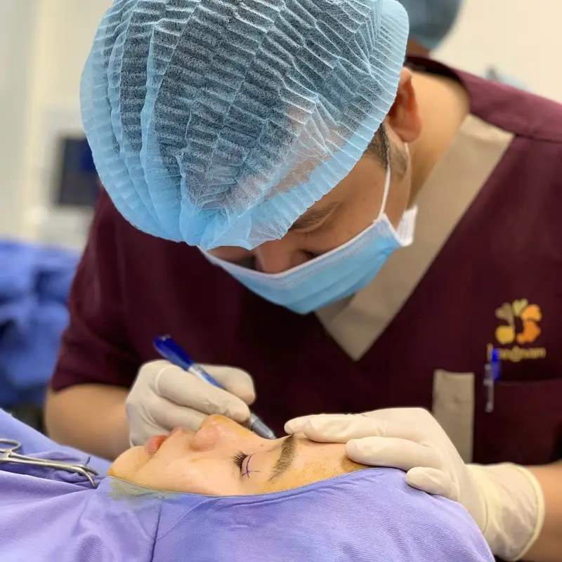 Lựa chọn bác sĩ giỏi chuyên môn để giúp đảm bảo an toàn