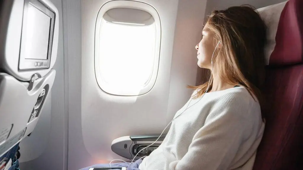 Nâng ngực sau 2-4 tuần có thể đi máy bay