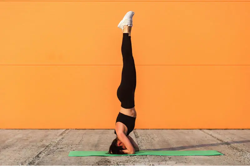 Tư thế trồng cây chuối