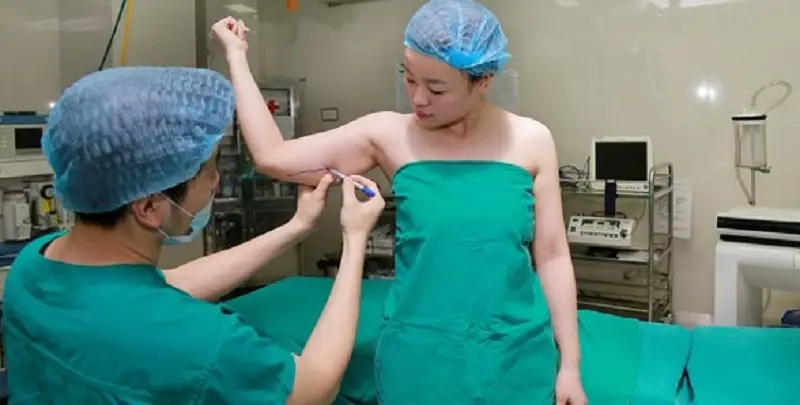 Tại những địa chỉ chất lượng cao chi phí hút mỡ bắp tay sẽ cao hơn