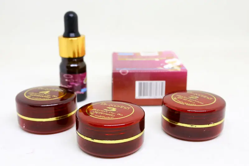 Kem trị nám tàn nhang Yanhee