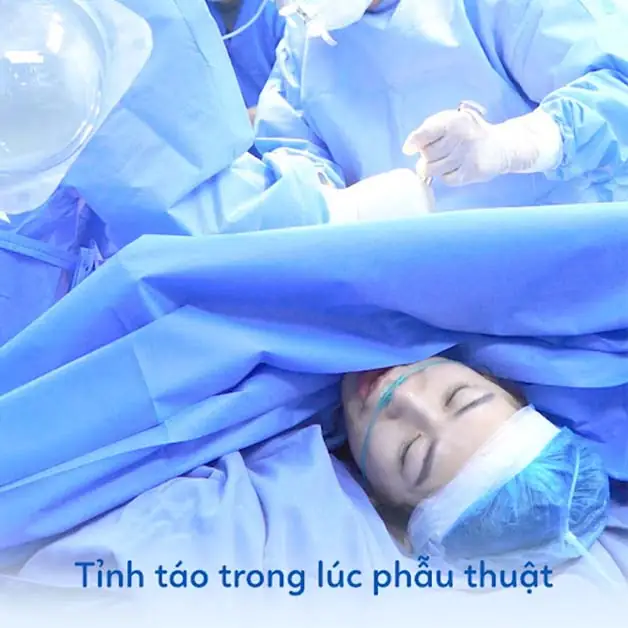 Nâng ngực nội soi an toàn
