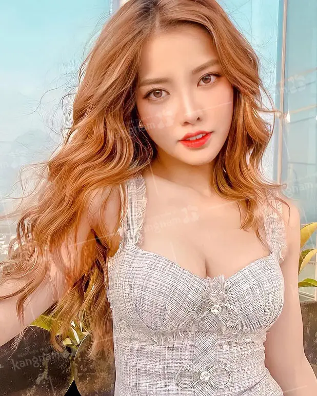 Nâng ngực nên chọn túi ngực phù hợp với vóc dáng