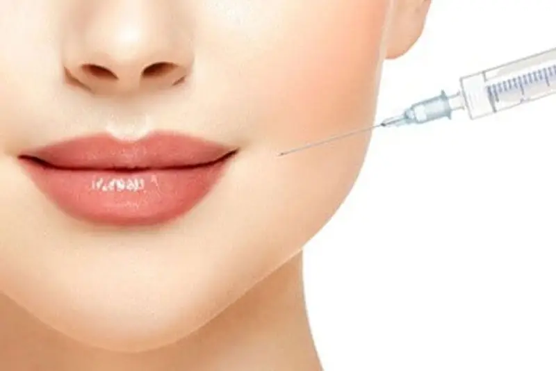 Tiêm tan mỡ sử dụng các hoạt chất giúp phá vỡ tế bào mỡ