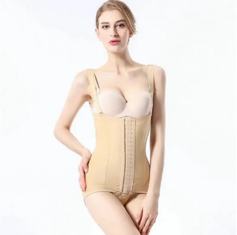 Áo định hình giúp khách hàng nhanh phục hồi, giảm thiểu tình trạng sưng nề