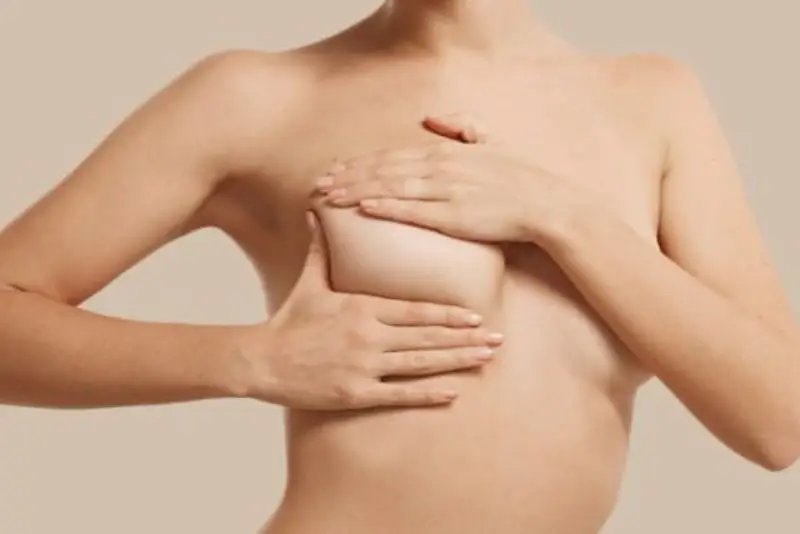 Chỉ nên thực hiện massage nhẹ nhàng