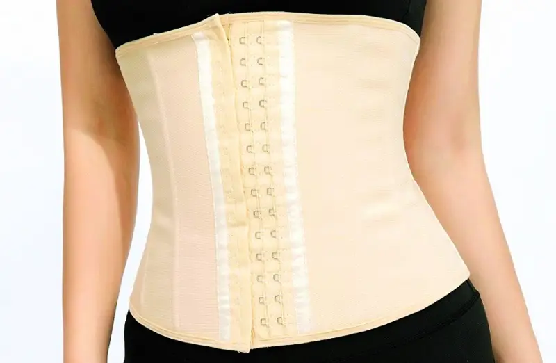 Sau khi ăn uống khoảng 60 phút chị em mới nên đeo đai nịt bụng