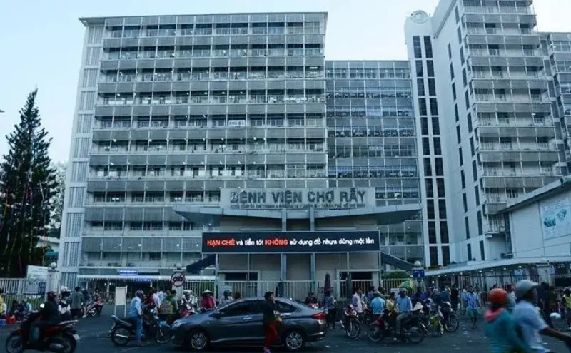Bệnh viện Chợ Rẫy cũng được nhiều người lựa chọn để cắt mí