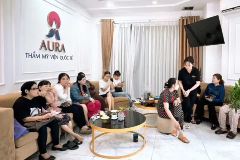 Thẩm mỹ viện Aura