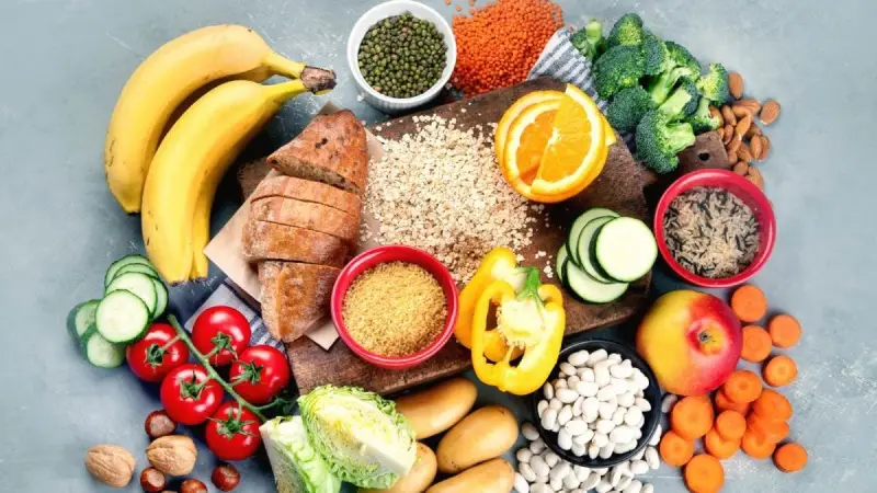 Ăn uống lành mạnh, đầy đủ dưỡng chất
