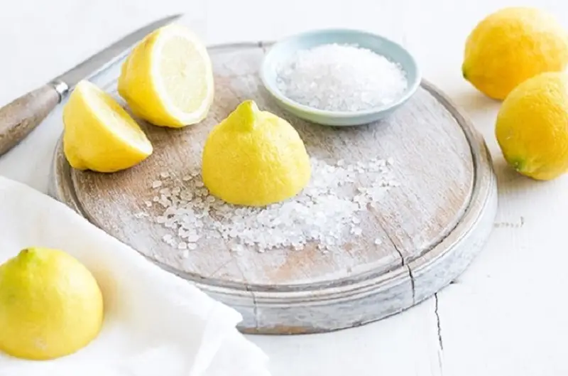 Chanh muối có thể làm sạch lỗ chân lông