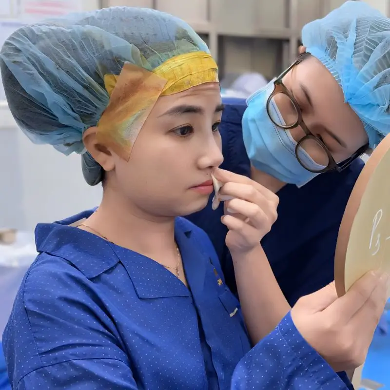 Chăm sóc tốt để vùng mũi hồi phục ổn định