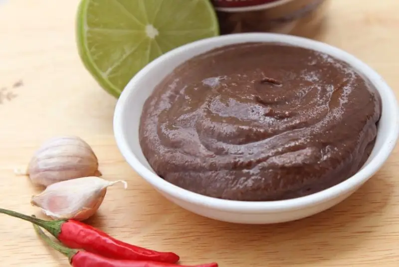 Không nên sử dụng mắm ruốc sau khi nhấn mí