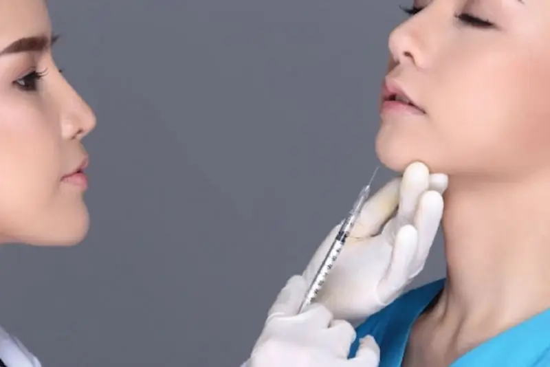 Không sờ nắn, massage hay tác động mạnh lên vùng tiêm filler