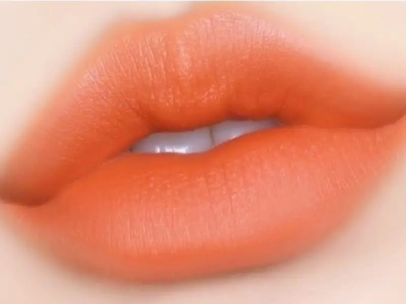 Màu cam cà rốt cá tính và phá cách